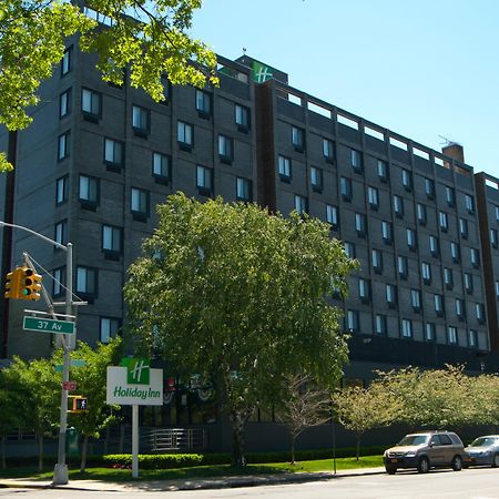 The Laguardia Hotel New York Bagian luar foto