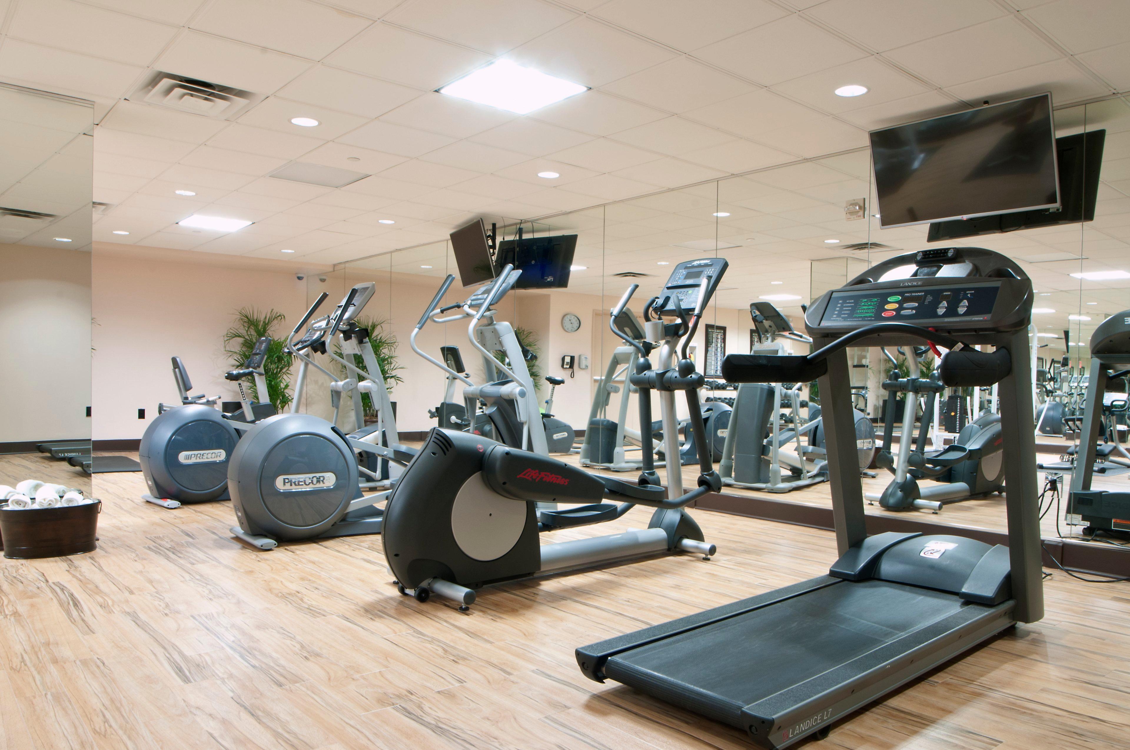 The Laguardia Hotel New York Bagian luar foto