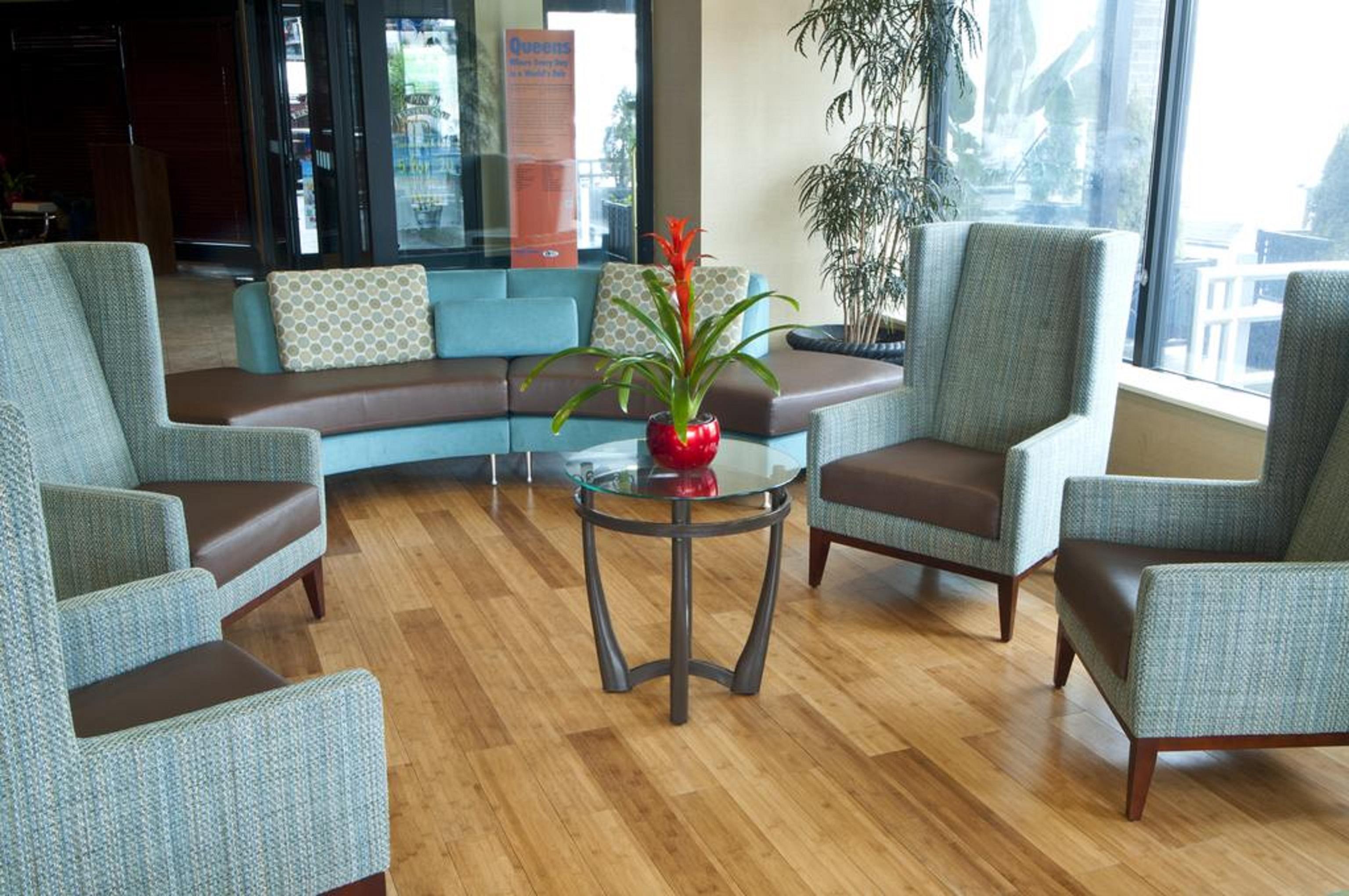 The Laguardia Hotel New York Bagian luar foto