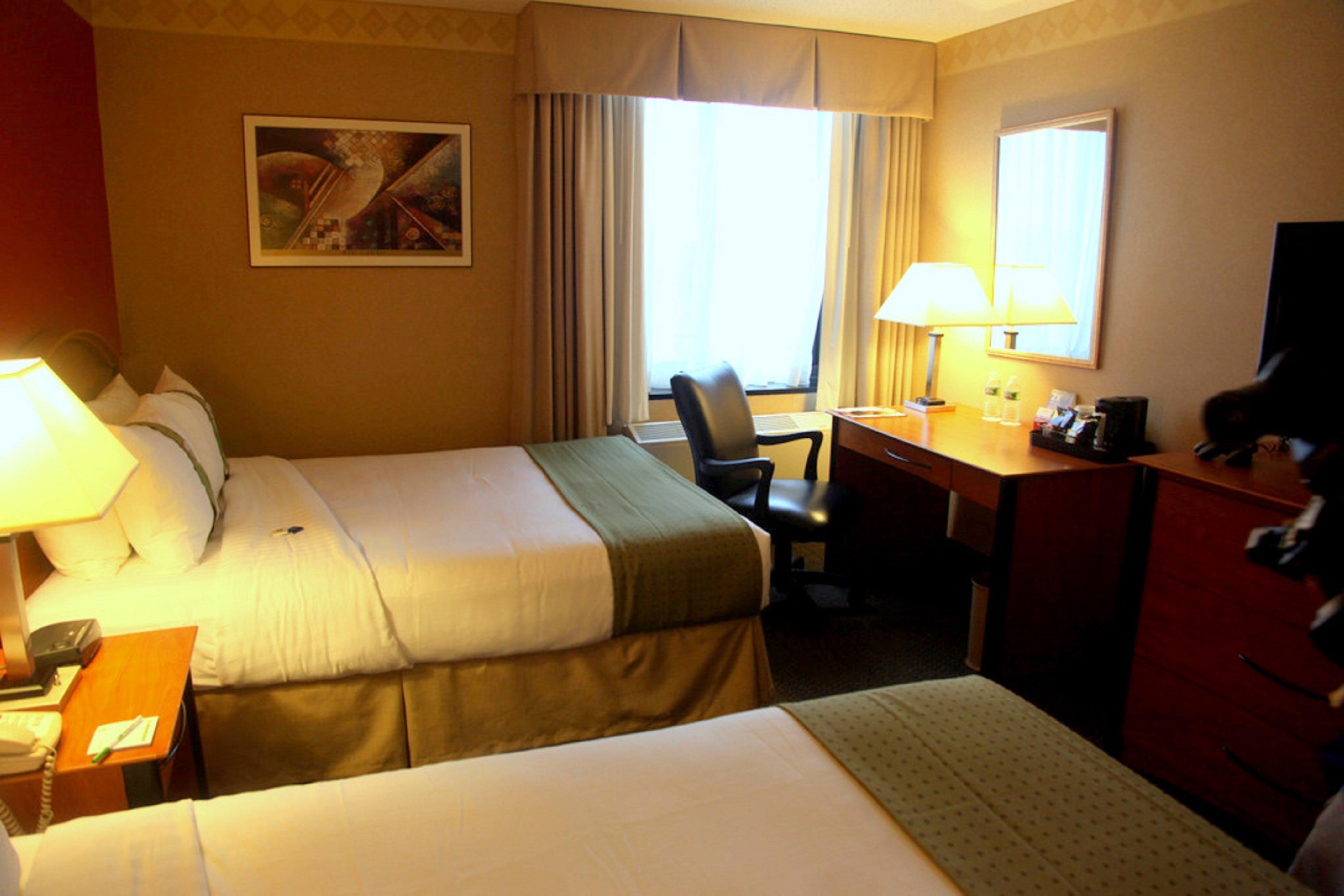 The Laguardia Hotel New York Bagian luar foto