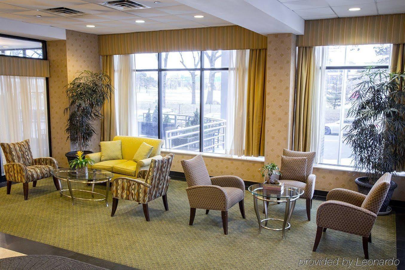 The Laguardia Hotel New York Bagian luar foto